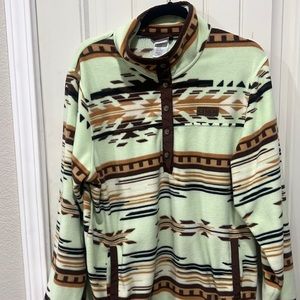Cinch XL fleece women’s pullover. Multicolored